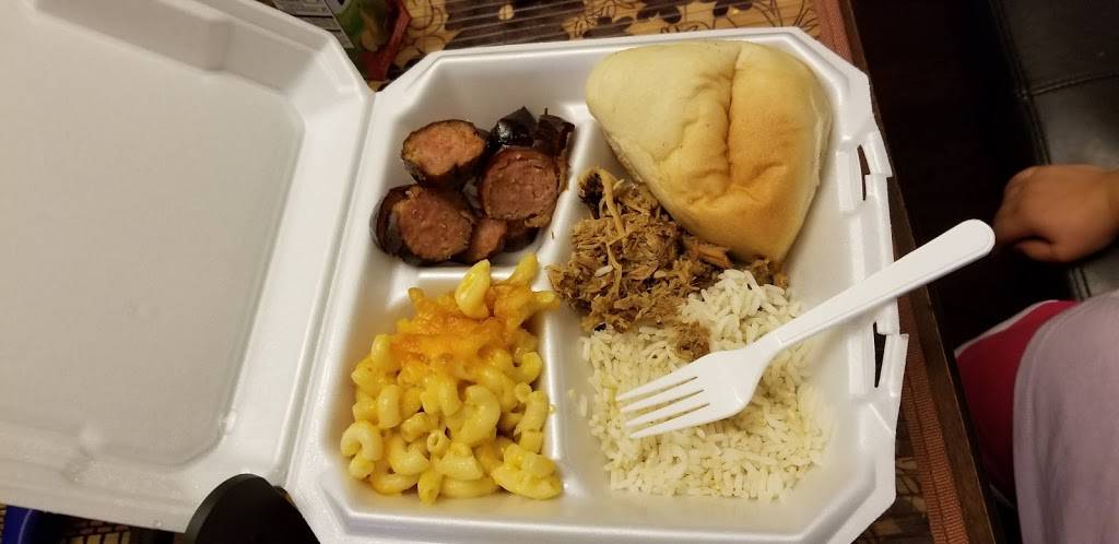 Country Smokehouse | restaurant | 8505 Garners Ferry Rd, Hopkins, SC 29061, USA | 8037764886 OR +1 803-776-4886