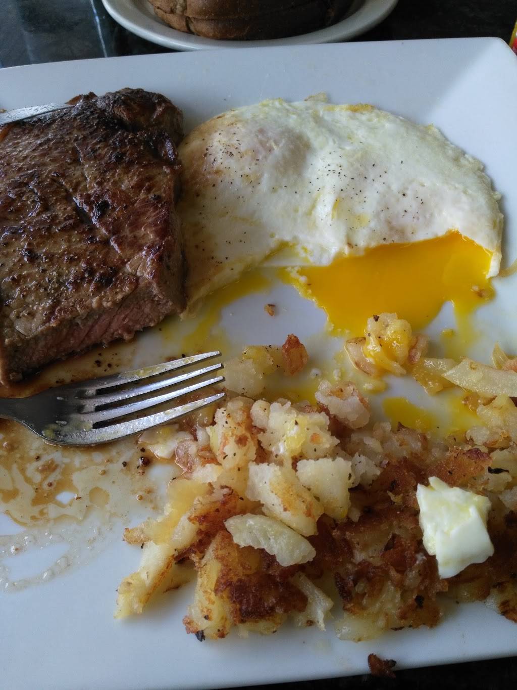 Judys Restaurant | restaurant | 9516 Cortez Rd W, Bradenton, FL 34210, USA | 9417956222 OR +1 941-795-6222