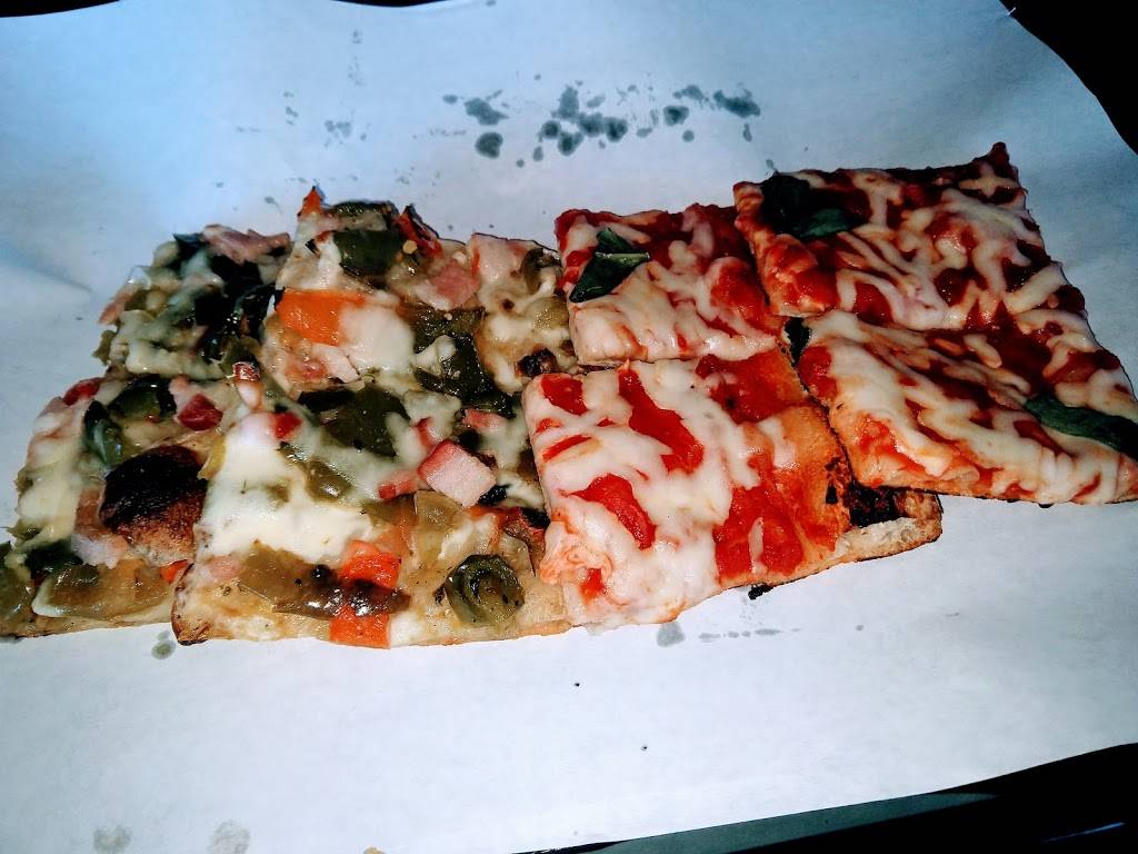 Luna Rossa | restaurant | 2063 Siesta Dr, Sarasota, FL 34239, USA | 9413887172 OR +1 941-388-7172