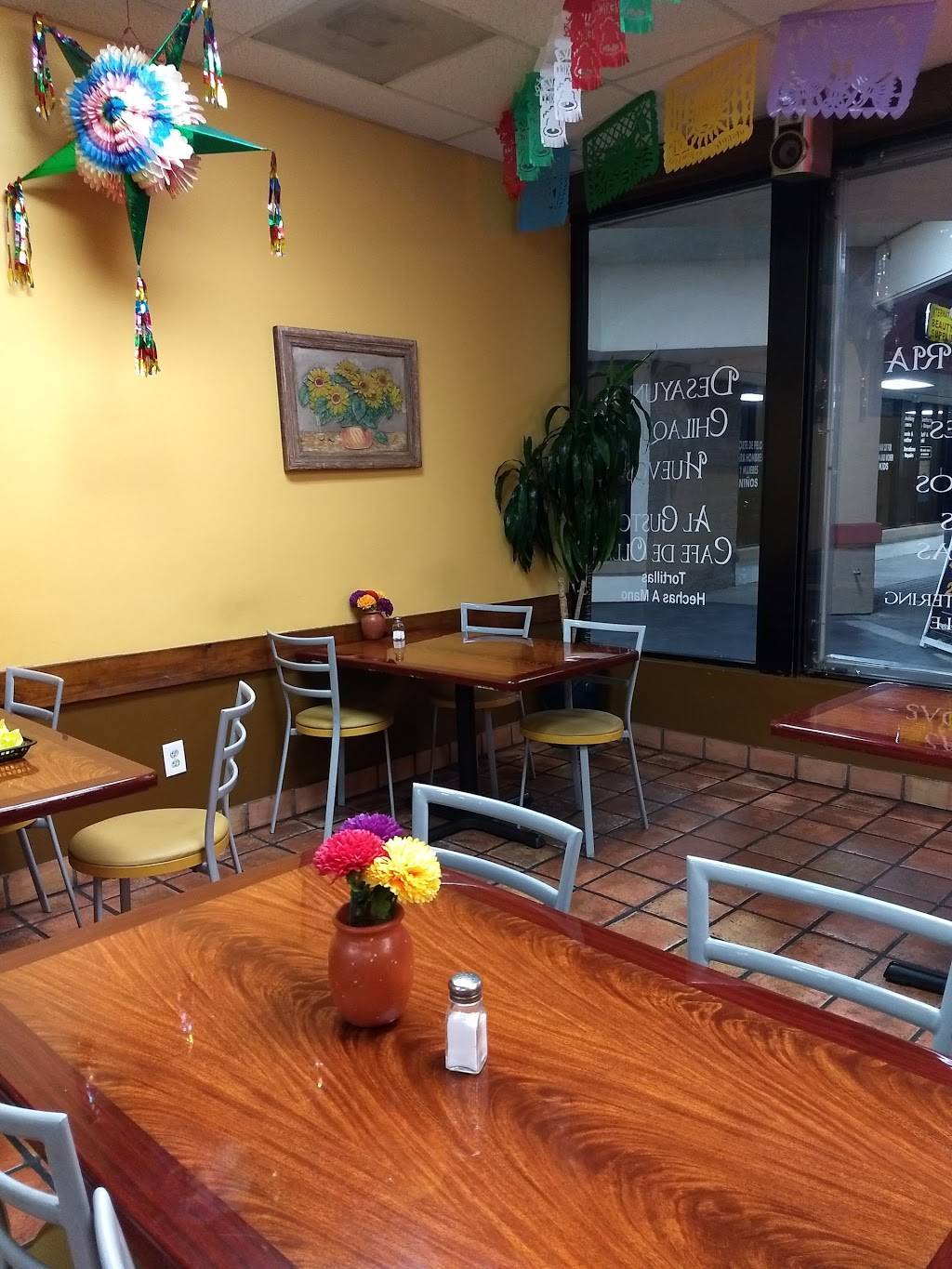 Casa Victoria | restaurant | 4673 Riverside Dr b, Chino, CA 91710, USA | 9093429750 OR +1 909-342-9750