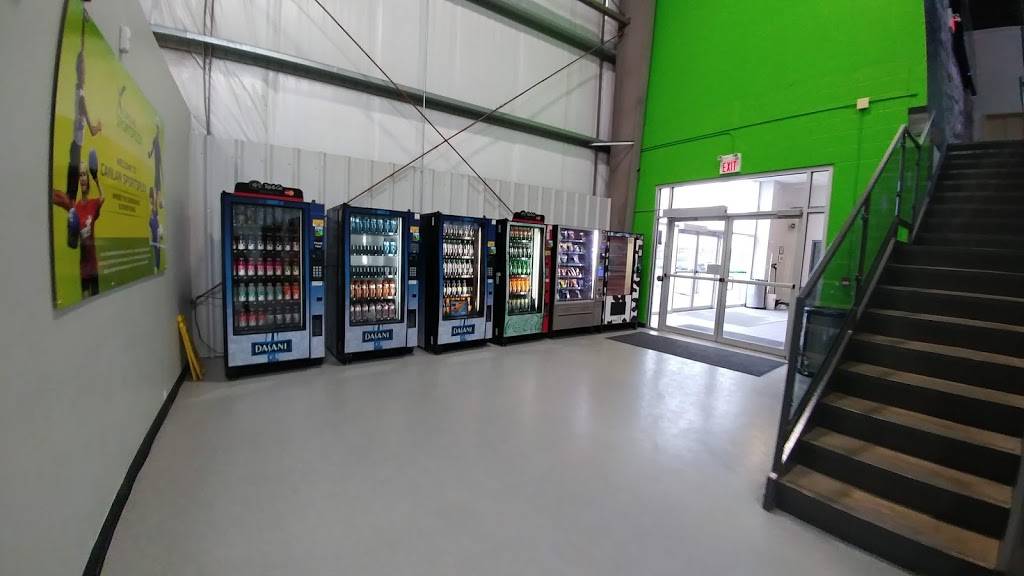 Canlan Sportsplex | restaurant | 3360 Wolfedale Rd, Mississauga, ON L5C 1W4, Canada | 9053661057 OR +1 905-366-1057