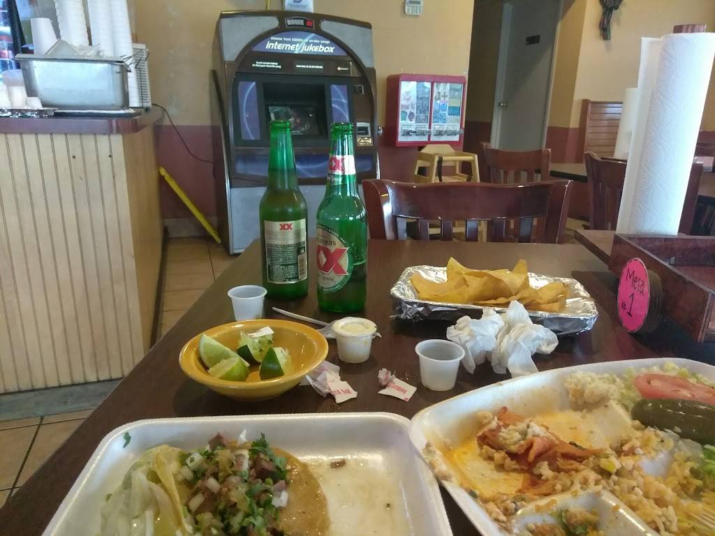 Cesar Tacos Y Gorditas | restaurant | 2019 W Northwest Hwy, Dallas, TX 75220, USA | 4694209921 OR +1 469-420-9921