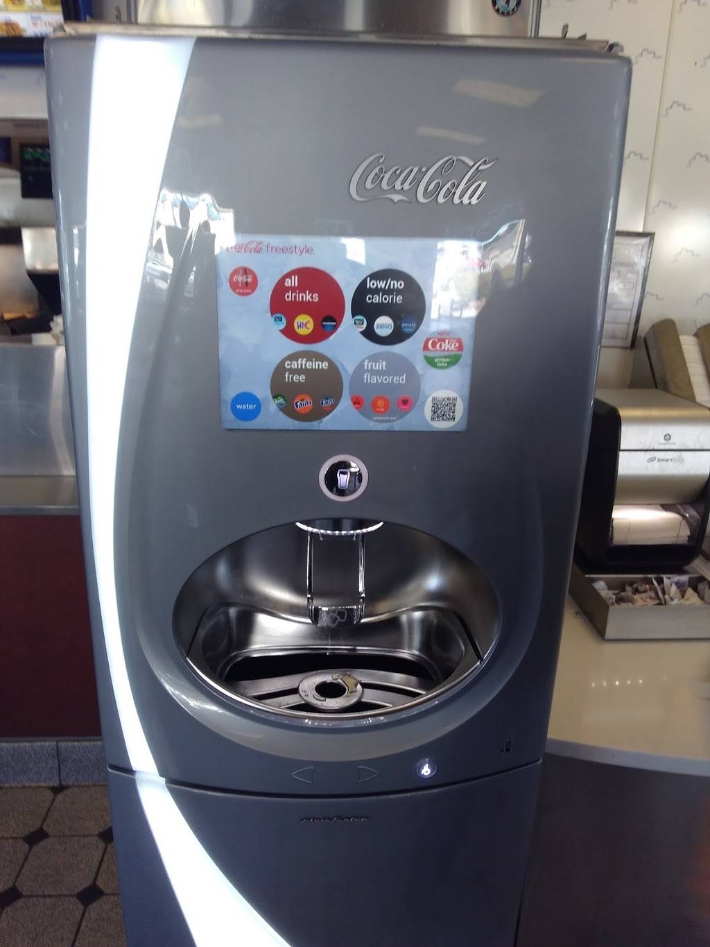 White Castle | restaurant | 600 Westfield Ave, Elizabeth, NJ 07208, USA | 9083527170 OR +1 908-352-7170