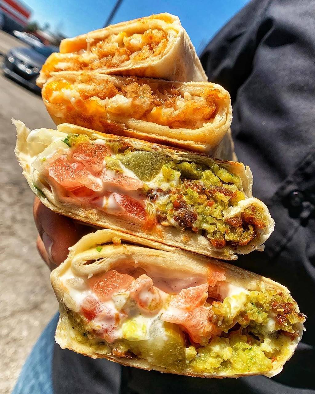 Abu Omar Halal | restaurant | 10920 Cypress Creek Pkwy, Houston, TX 77070, USA | 8323404063 OR +1 832-340-4063