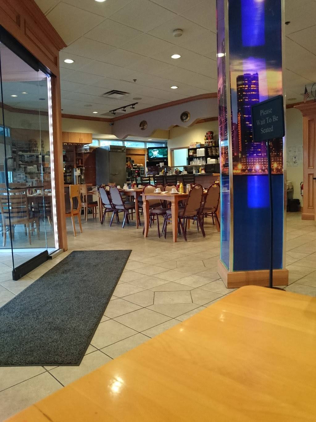 Granmas House of Pancakes | restaurant | 45817 Mound Rd, Shelby Charter Twp, MI 48317, USA | 5863236441 OR +1 586-323-6441