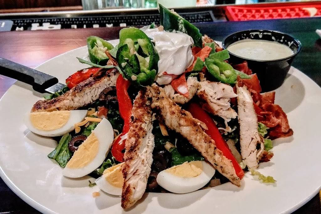 The Peanut | restaurant | 1731 S Mur-Len Rd, Olathe, KS 66062, USA | 9138391579 OR +1 913-839-1579