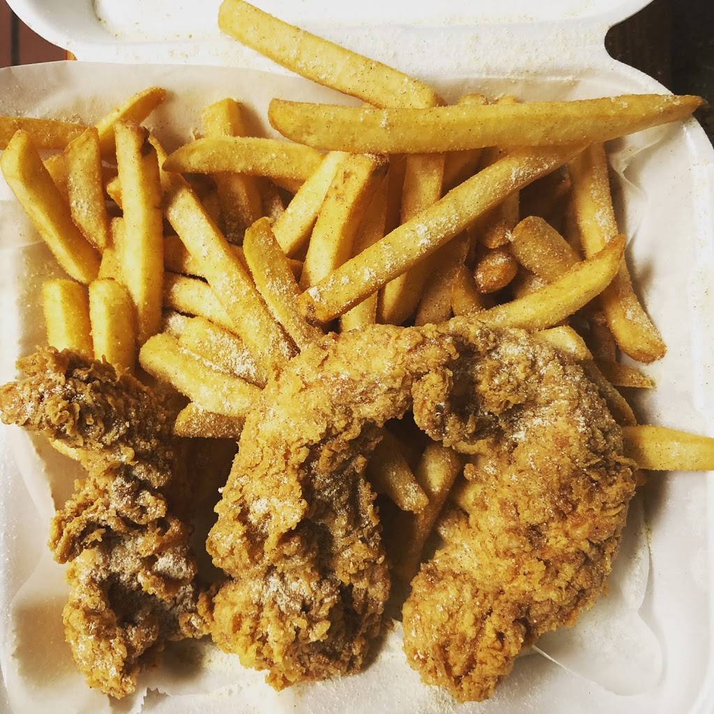 Krispys Fish and Chicken | restaurant | 8215 N Wayne Rd, Westland, MI 48185, USA | 7344252600 OR +1 734-425-2600