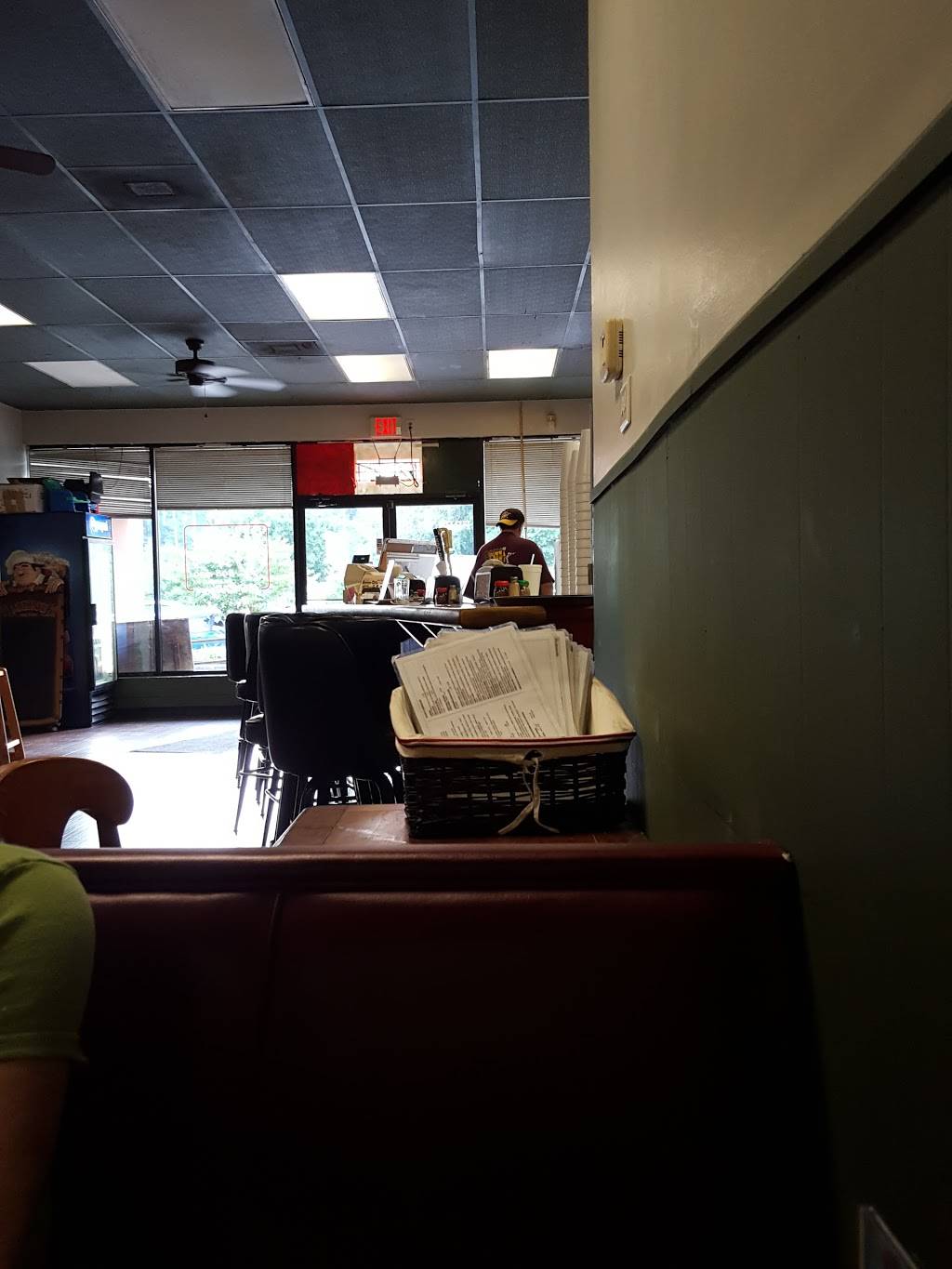 The Pizza Shop | restaurant | 5214 George Washington Memorial Hwy, Yorktown, VA 23692, USA | 7578984301 OR +1 757-898-4301