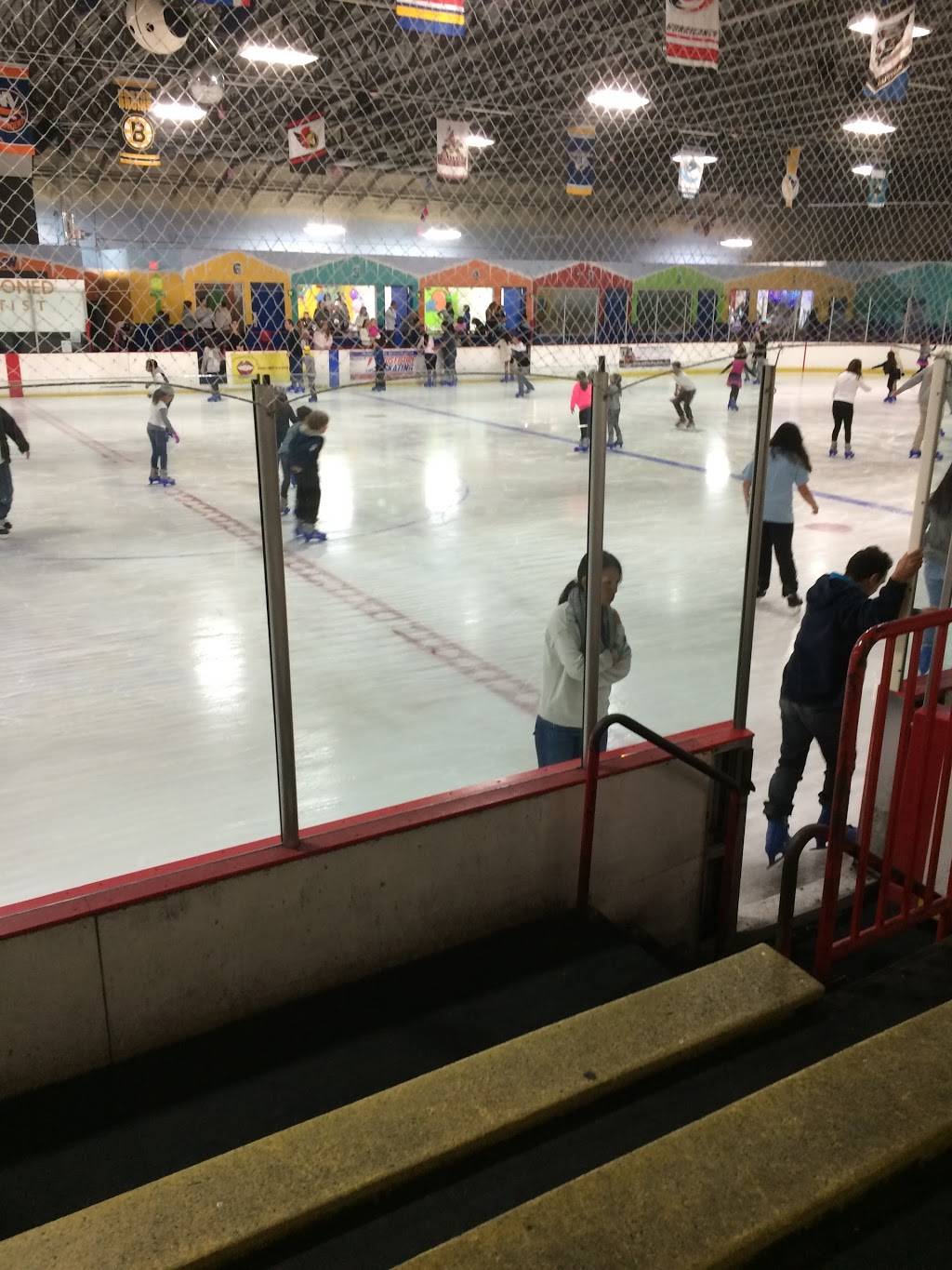 Hammocks Town Center | shopping mall | 10201 Hammocks Blvd, Miami, FL 33196, USA | 3059471664 OR +1 305-947-1664