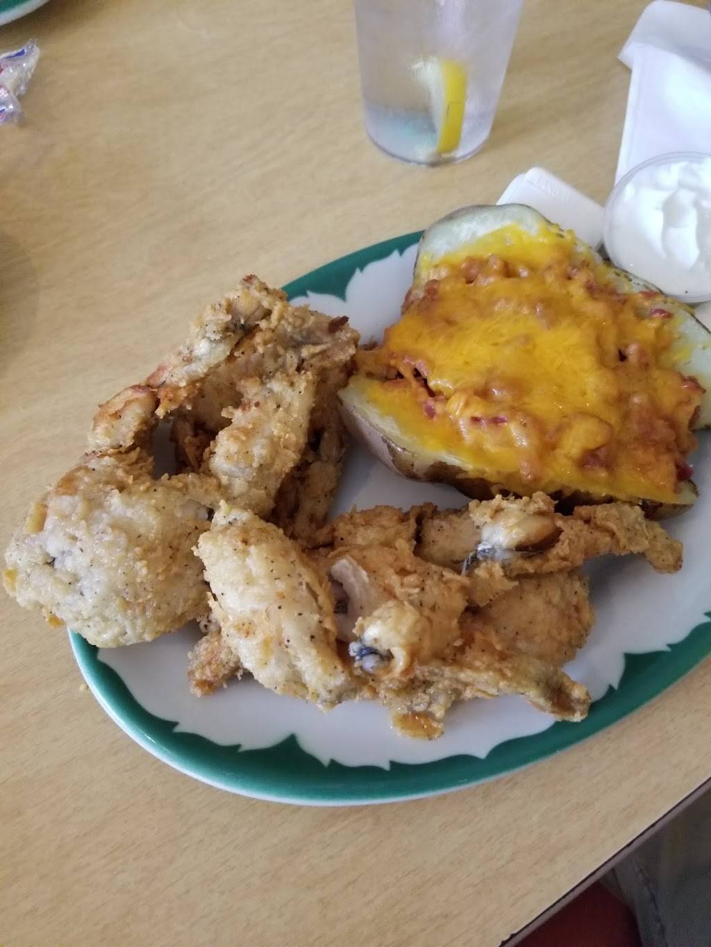 Hot Spot Bar & Grill | restaurant | 5416 E Main St, Dubois, IN 47527, USA | 8126782772 OR +1 812-678-2772