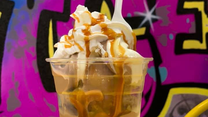 Royal Ice Italian Ice & Gaming | restaurant | 11446 Ridge Rd, New Port Richey, FL 34654, USA | 7274947475 OR +1 727-494-7475