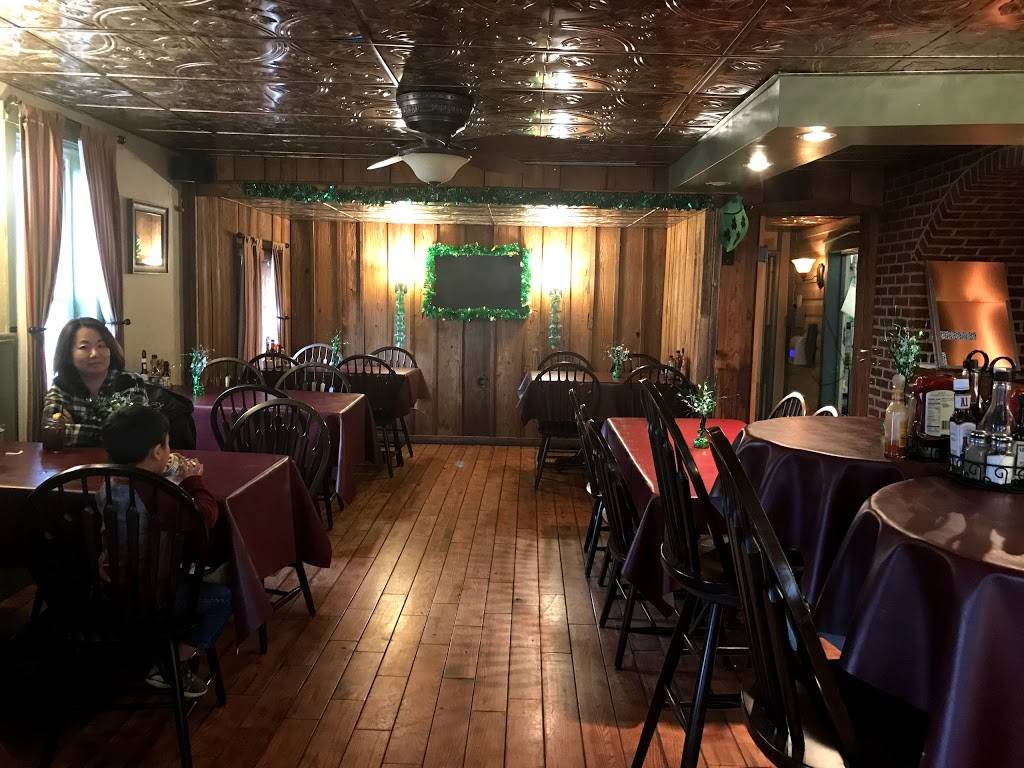 The Penguin Hotel | restaurant | 55 E Church Rd, Stevens, PA 17578, USA | 7177338142 OR +1 717-733-8142