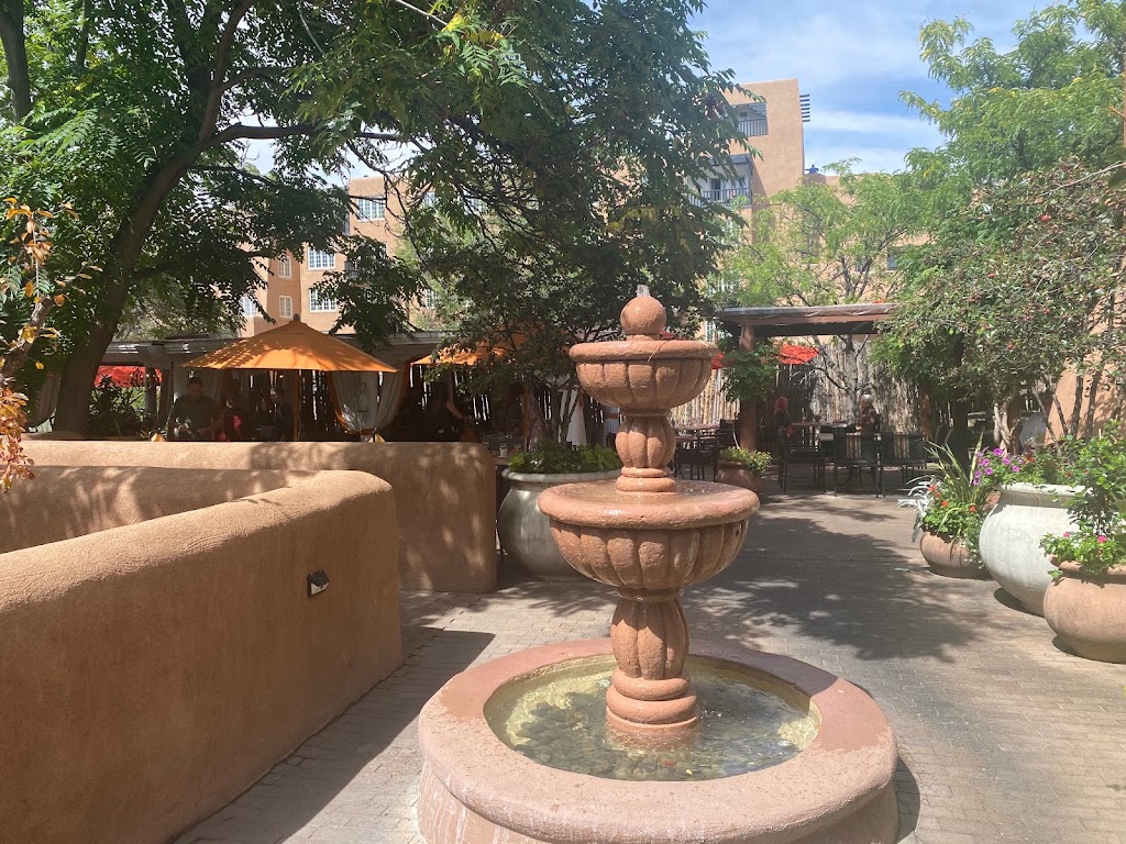 Luminaria Restaurant & Patio | restaurant | 211 Old Santa Fe Trail, Santa Fe, NM 87501, USA | 5059847915 OR +1 505-984-7915