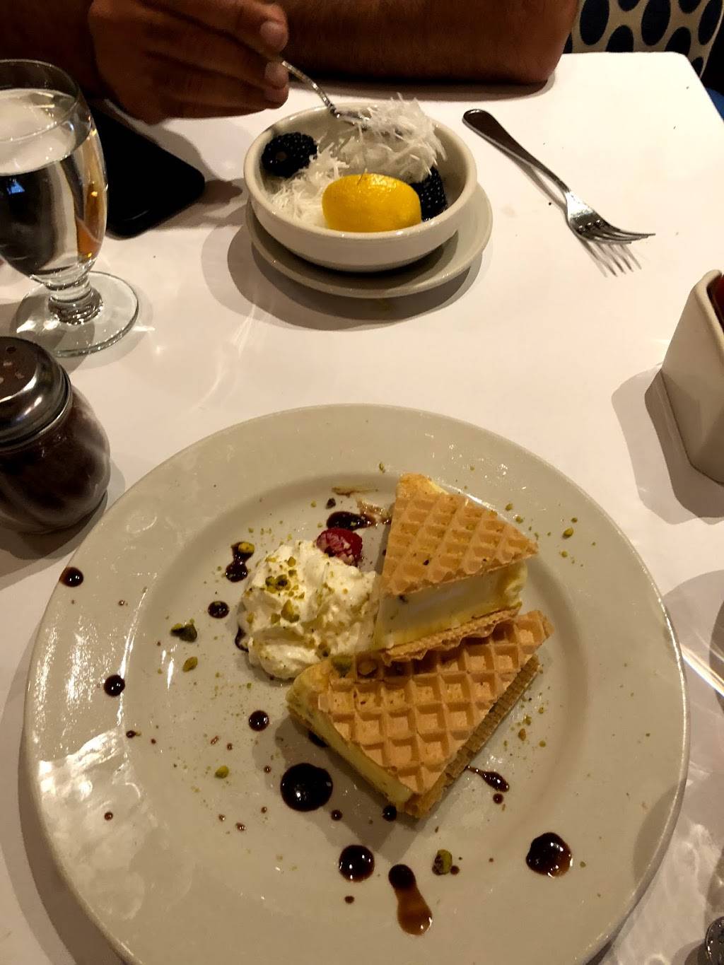 Faz Restaurants & Catering - Sunnyvale | restaurant | 1108 N Mathilda Ave, Sunnyvale, CA 94089, USA | 4087528000 OR +1 408-752-8000