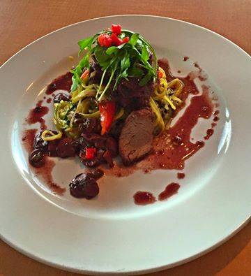 Aqua | restaurant | 2140 Gunter Ave, Guntersville, AL 35976, USA | 2562640141 OR +1 256-264-0141