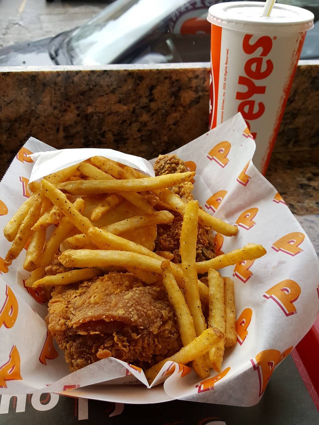 Popeyes | restaurant | 237 Sheppard Ave E, North York, ON M2N 3A8, Canada | 4162238886 OR +1 416-223-8886