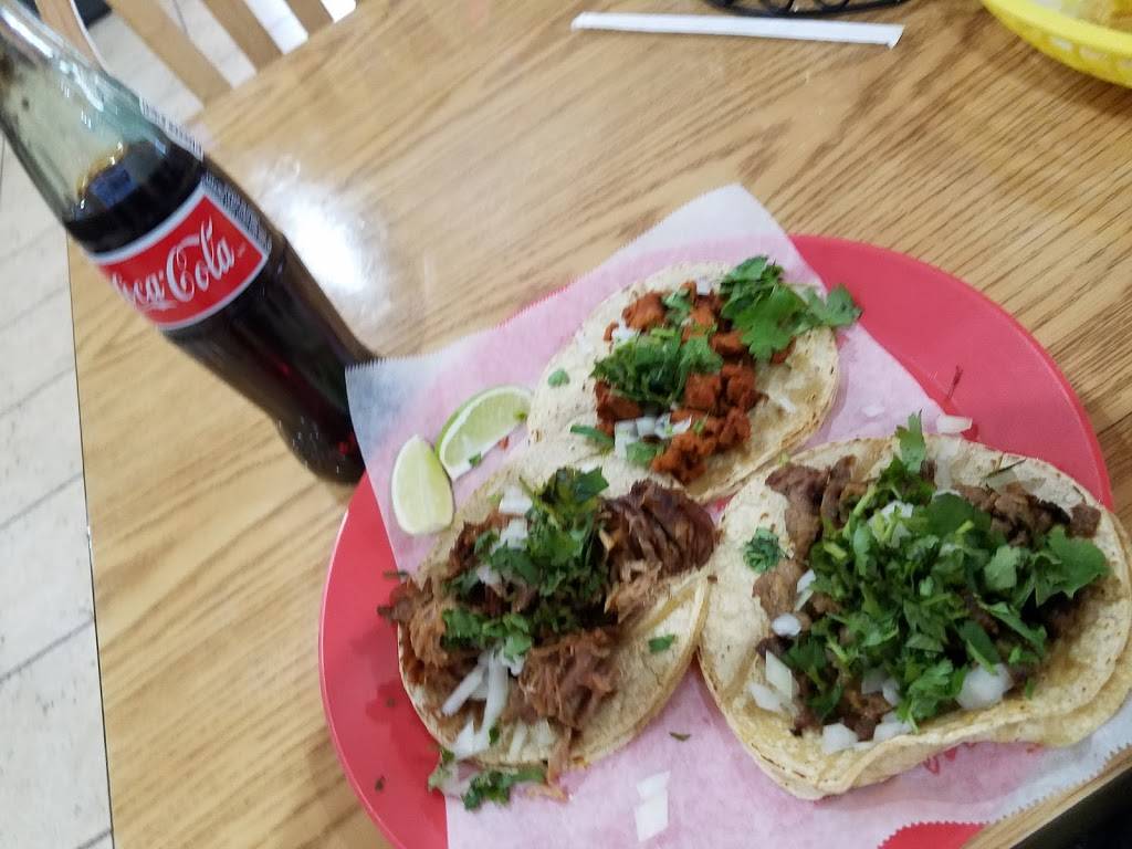 Carnitas Don Chuy | restaurant | 700 N Diamond Lake Rd, Mundelein, IL 60060, USA | 2244333889 OR +1 224-433-3889