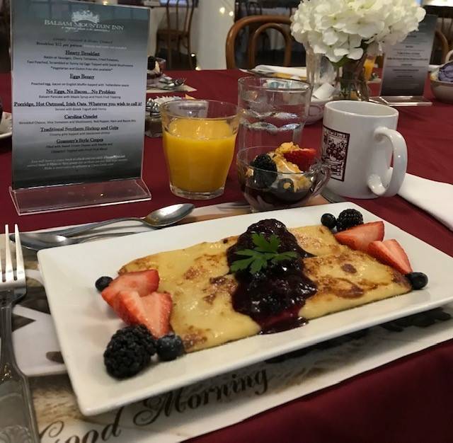 BeeTree Restaurant at Grand Old Lady Hotel | restaurant | 68 7 Springs Dr, Balsam, NC 28707, USA | 8284569498 OR +1 828-456-9498