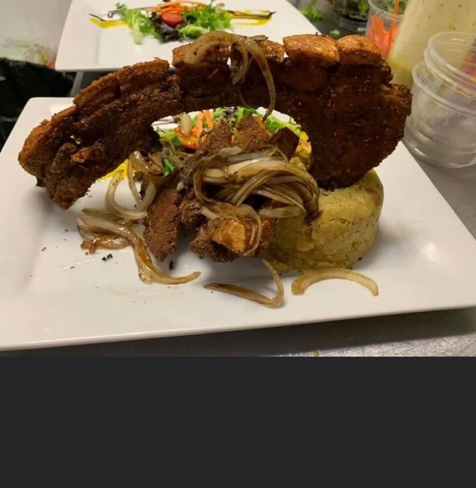 Yayas Restaurant lounge | restaurant | 1280 Cranston St, Cranston, RI 02920, USA | 4014814966 OR +1 401-481-4966