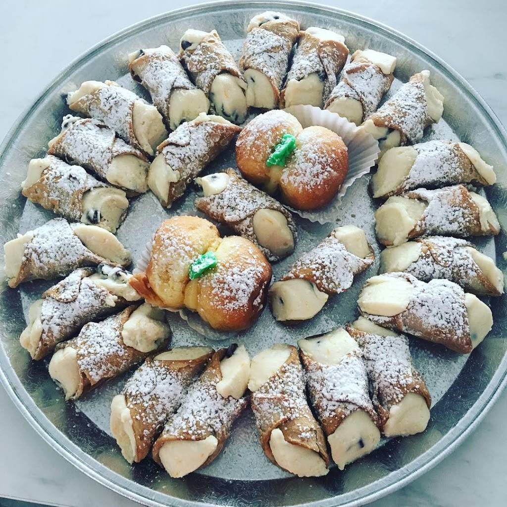 Zeppolis - Italian Comfort Food | meal takeaway | 8279 Lundys Lane, Unit A-8, Niagara Falls, ON L2H 1H5, Canada | 2894775352 OR +1 289-477-5352