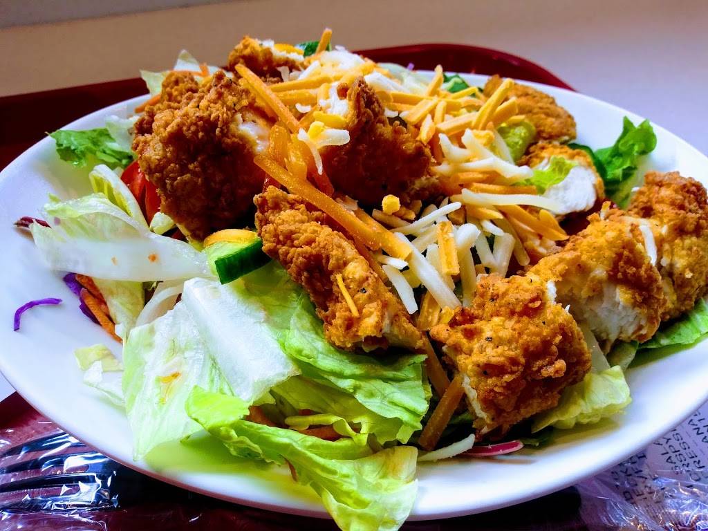 PDQ Restaurant | restaurant | 10630 SW Tradition Square, Port St. Lucie, FL 34987, USA | 7725775364 OR +1 772-577-5364