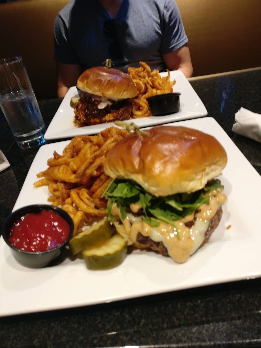 Distilled Chicago | cafe | 1480 W Webster Ave, Chicago, IL 60614, USA | 7737703703 OR +1 773-770-3703