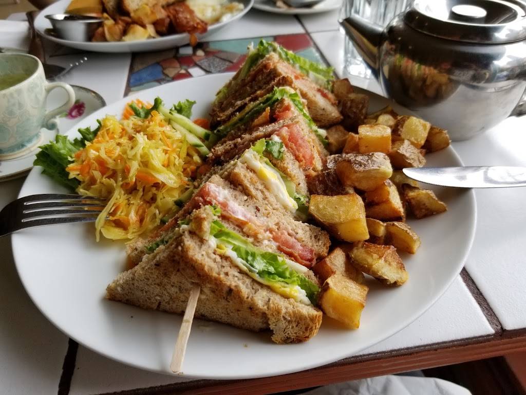 Les Produits Starca / La Quincaillerie des Saveurs | restaurant | 1395 Rue Saint Joseph, Sainte-Adèle, QC J8B 1G5, Canada | 4507451700 OR +1 450-745-1700