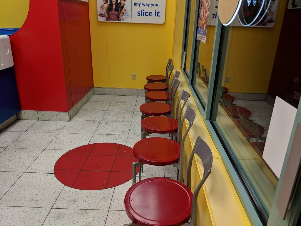 Dominos Pizza | meal delivery | 531 Atkinson Ave, Thornhill, ON L4J 8L7, Canada | 9058894900 OR +1 905-889-4900