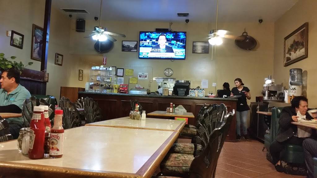 Tlaquepaque Restaurant | restaurant | 120 S Mill St, Santa Paula, CA 93060, USA | 8059335535 OR +1 805-933-5535