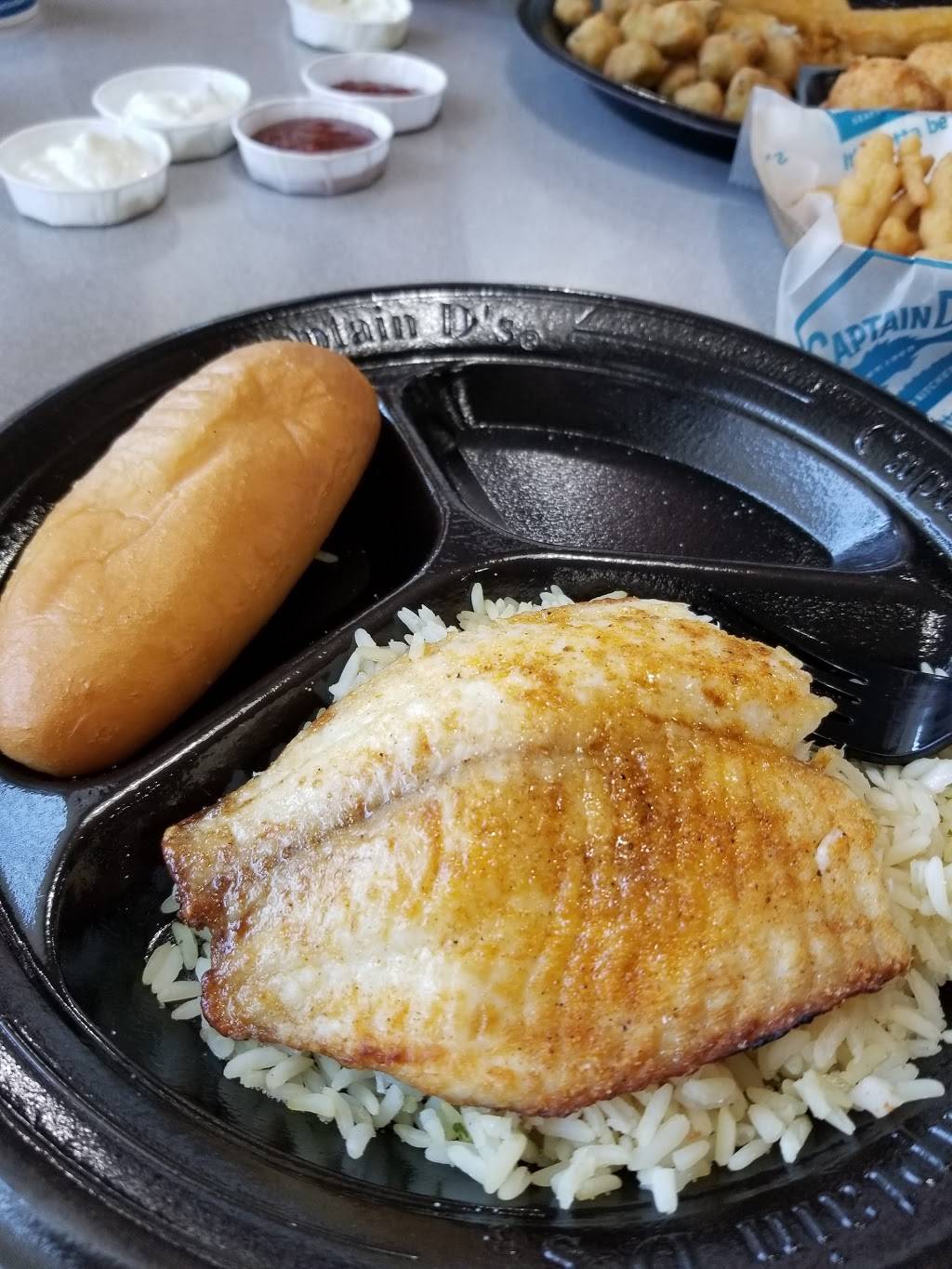 Captain Ds | restaurant | 718 U.S. 31 N, Greenwood, IN 46142, USA | 3178821913 OR +1 317-882-1913