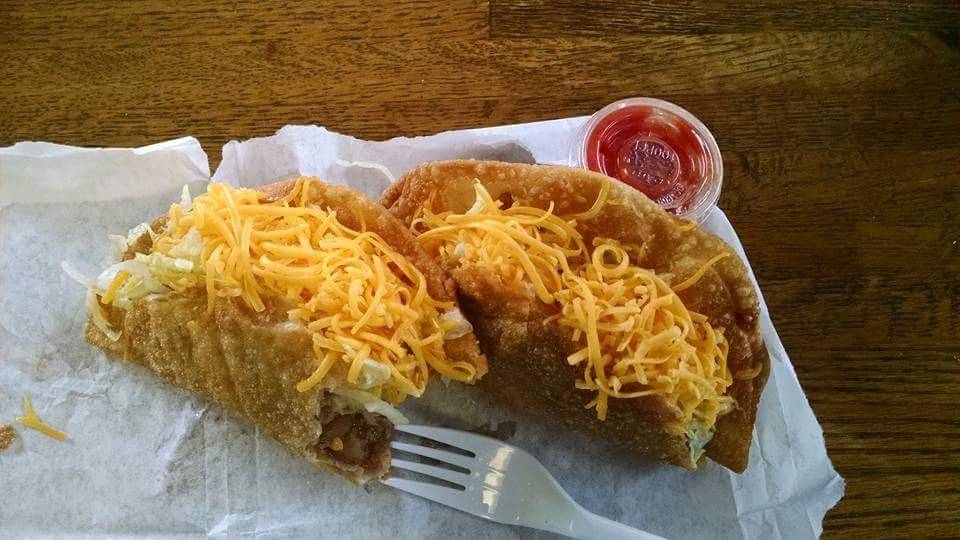 Henry Js Taco House | restaurant | 2920 SW 9th St, Des Moines, IA 50315, USA | 5152433144 OR +1 515-243-3144
