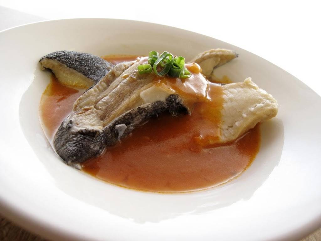 Highway Inn Restaurant, Catering and Seafood | restaurant | 94-830 Moloalo St #101, Waipahu, HI 96797, USA | 8086774345 OR +1 808-677-4345