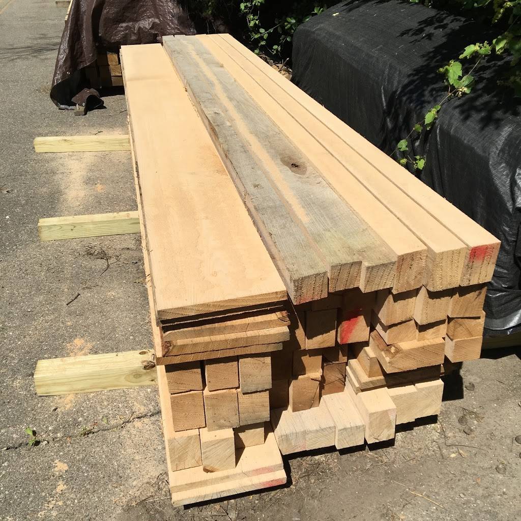 Primal Woods | restaurant | 60734 46th Ave, Hartford, MI 49057, USA | 2692220101 OR +1 269-222-0101