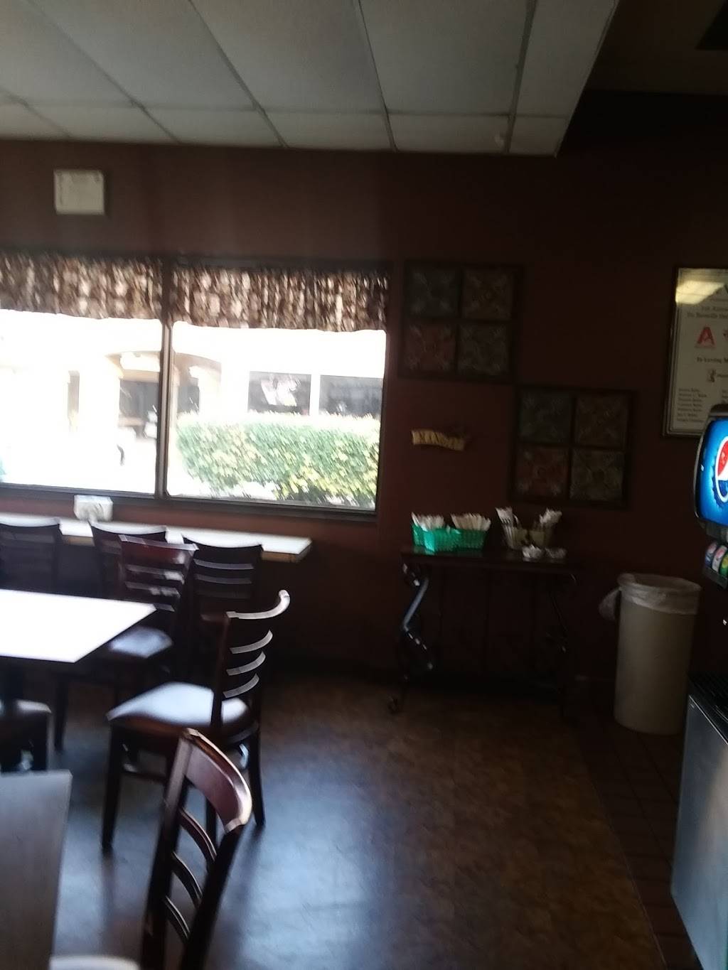 De Vincis Delicatessen & Catering | meal takeaway | 4555 N Pershing Ave # 21, Stockton, CA 95207, USA | 2099572750 OR +1 209-957-2750