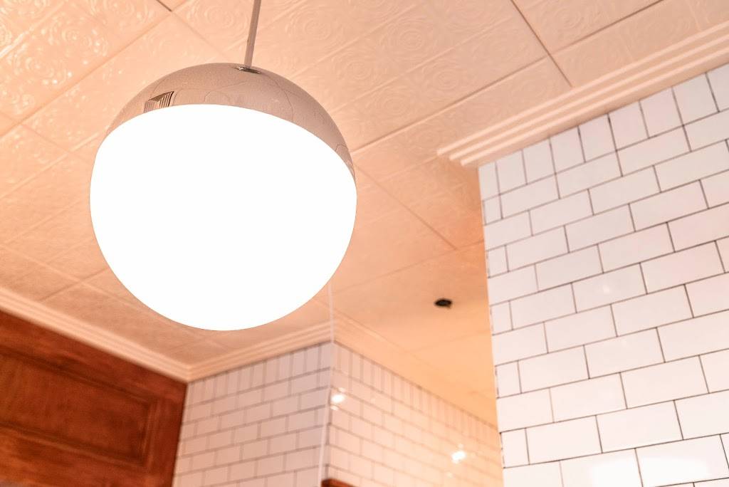 Waterzooi Brasserie & Oyster Bar | restaurant | 1029 Port Washington Blvd, Port Washington, NY 11050, USA | 5164727484 OR +1 516-472-7484