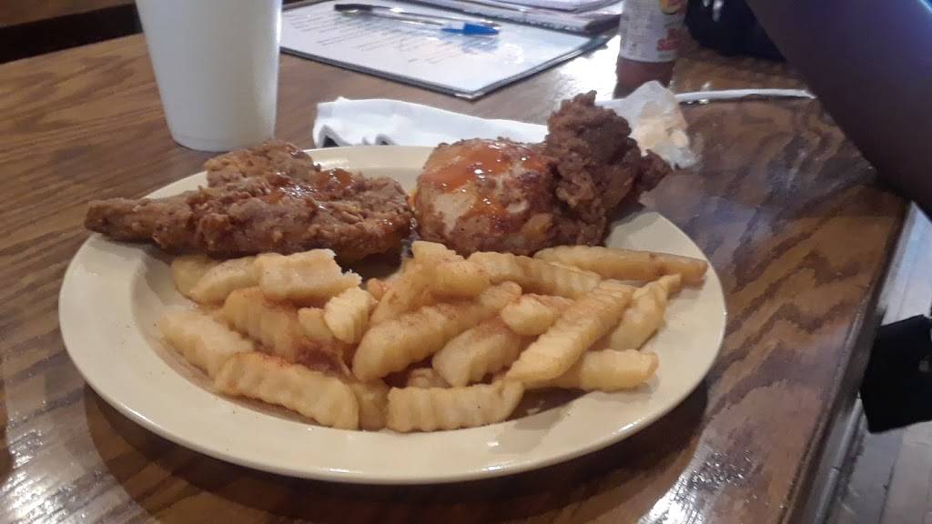 Southern Soul on Main | restaurant | 312 Main St, Greenwood, SC 29646, USA | 8642233881 OR +1 864-223-3881