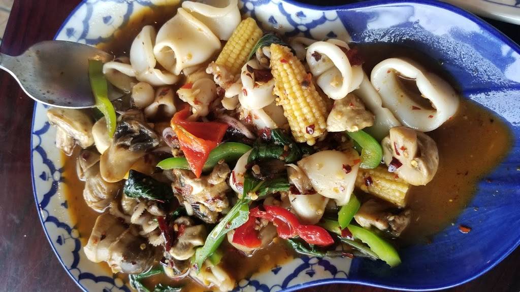 Chili Thai Restaurant | restaurant | 3712 9th St SW, Puyallup, WA 98373, USA | 2538647005 OR +1 253-864-7005