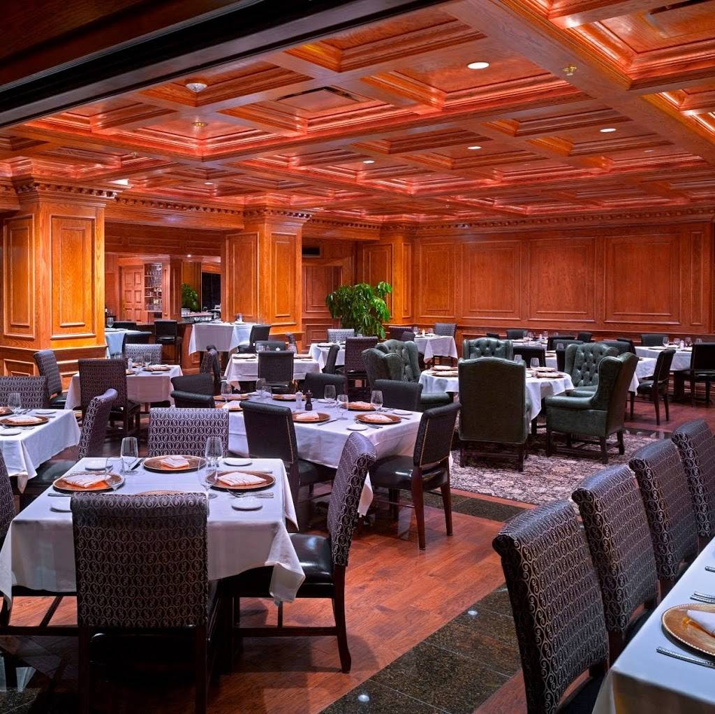 Gatsbys at The Avalon Inn | restaurant | 9519 E Market St, Warren, OH 44484, USA | 3308561900 OR +1 330-856-1900