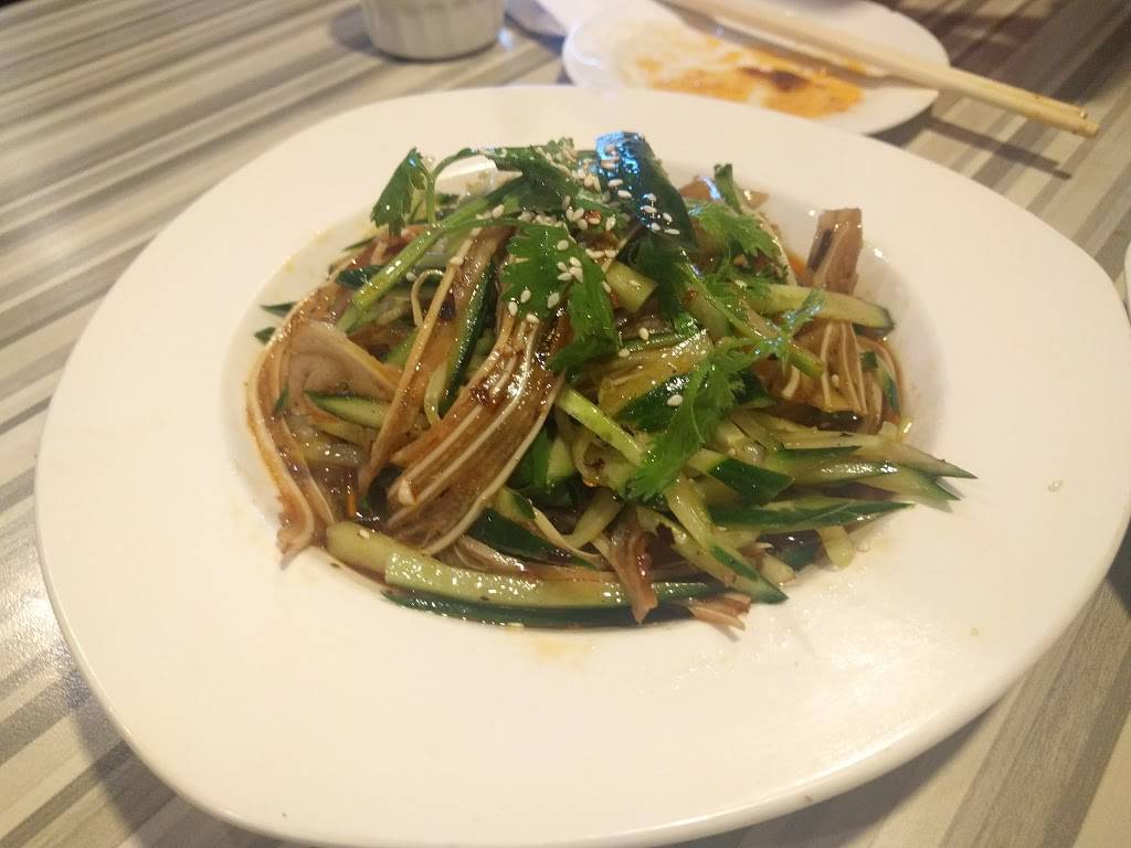 Dumplings & Szechuan Cuisine | restaurant | 2557 Warden Ave, Scarborough, ON M1W 2H7, Canada | 4164937375 OR +1 416-493-7375