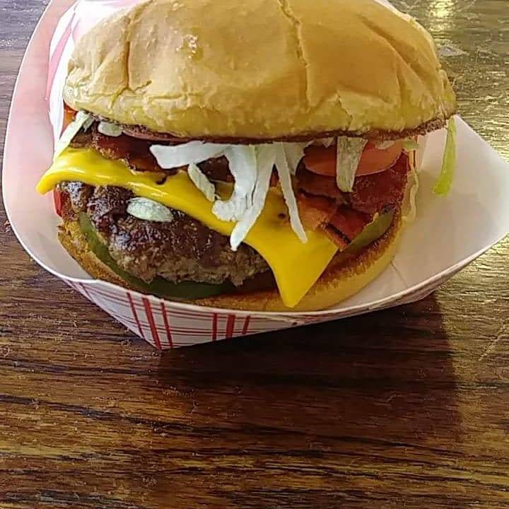 World Class Cheeseburgers | restaurant | 361 College Ave, Clemson, SC 29631, USA | 8647225544 OR +1 864-722-5544