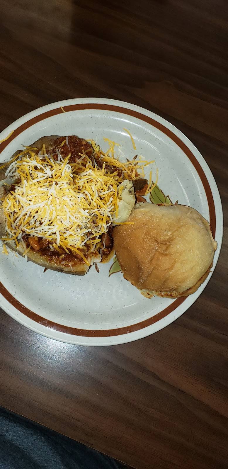 Lets Eat | restaurant | 208 Collum Ln W, Alma, AR 72921, USA | 4796326322 OR +1 479-632-6322