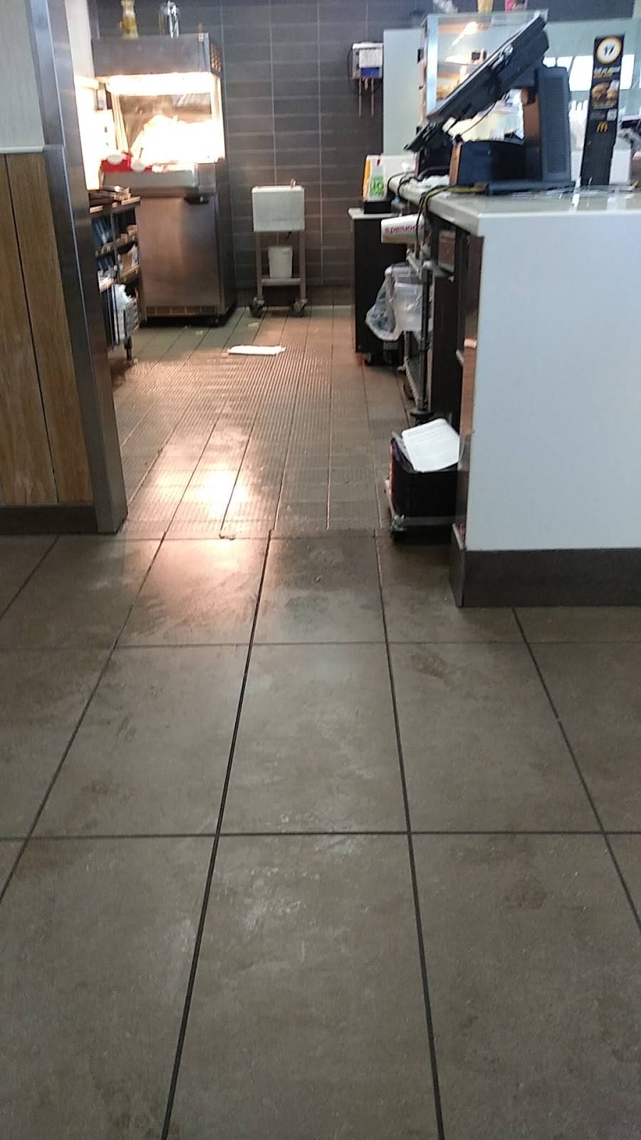 McDonalds | restaurant | 4848 900 W, Riverdale, UT 84405, USA | 8013938559 OR +1 801-393-8559