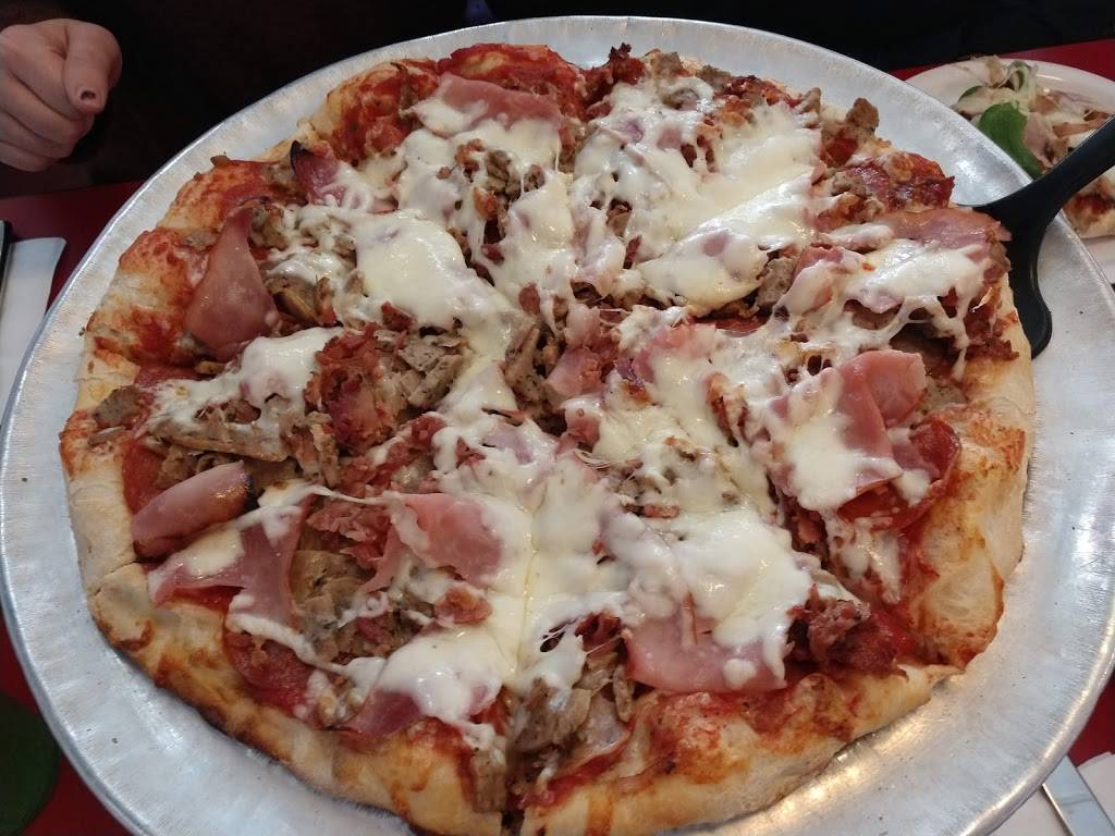 Pepis Pizza | restaurant | 228 Genesee St, Oneida, NY 13421, USA | 3153637580 OR +1 315-363-7580