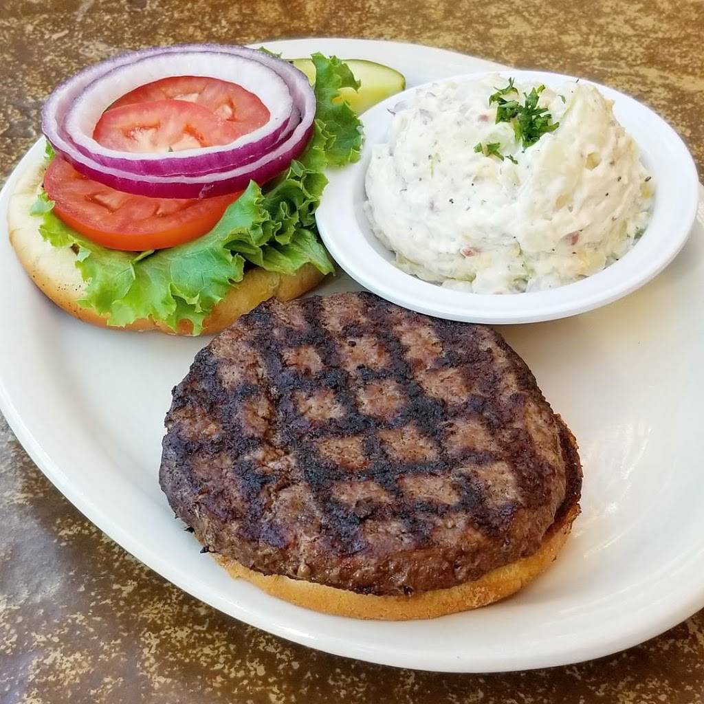 Dillons KC BBQ at Wildlife World Zoo | restaurant | 16335 W Northern Ave, Litchfield Park, AZ 85340, USA | 6235354249 OR +1 623-535-4249