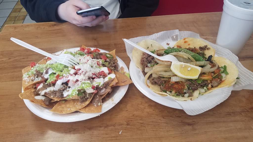 Tacos Sahuayo | restaurant | 12135 E Carson St, Hawaiian Gardens, CA 90716, USA | 5624217733 OR +1 562-421-7733