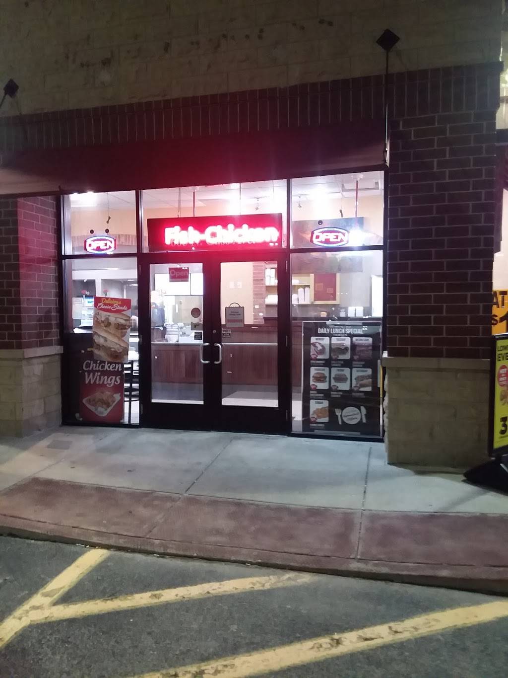 Firehouse Chicago Style | restaurant | 605 N Cass Ave, Westmont, IL 60559, USA | 7088351873 OR +1 708-835-1873