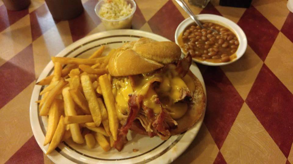 Log Cabin Bar B Que | restaurant | 480 W Hickpochee Ave, LaBelle, FL 33935, USA | 8636753418 OR +1 863-675-3418