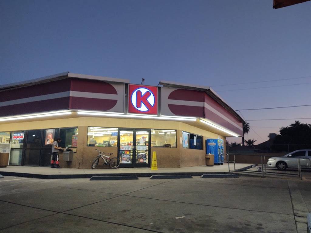 Circle K | meal takeaway | 2041 W Van Buren St, Phoenix, AZ 85009, USA | 6022522315 OR +1 602-252-2315