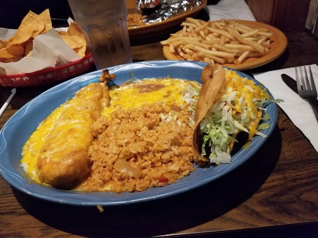 Marios Mexican Food & Cantina | restaurant | 18603 Main St, Huntington Beach, CA 92648, USA | 7148425811 OR +1 714-842-5811