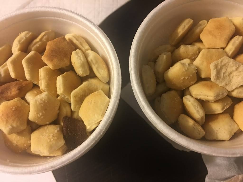 Dew Chilli #3 | restaurant | 2312 Wabash Ave, Springfield, IL 62704, USA | 2176792940 OR +1 217-679-2940